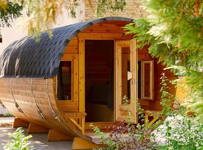 キャンプ場 Urige Schlaffaesser Im Winzergarten Inklusive Weinprobe