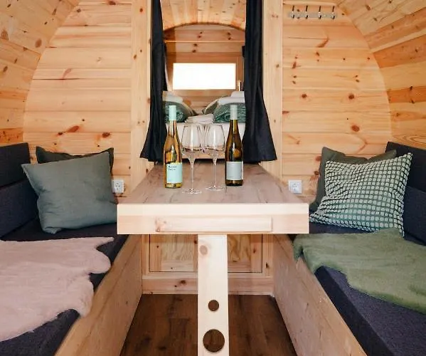 Urige Schlaffaesser Im Winzergarten Inklusive Weinprobe * Bockenheim an der Weinstrasse