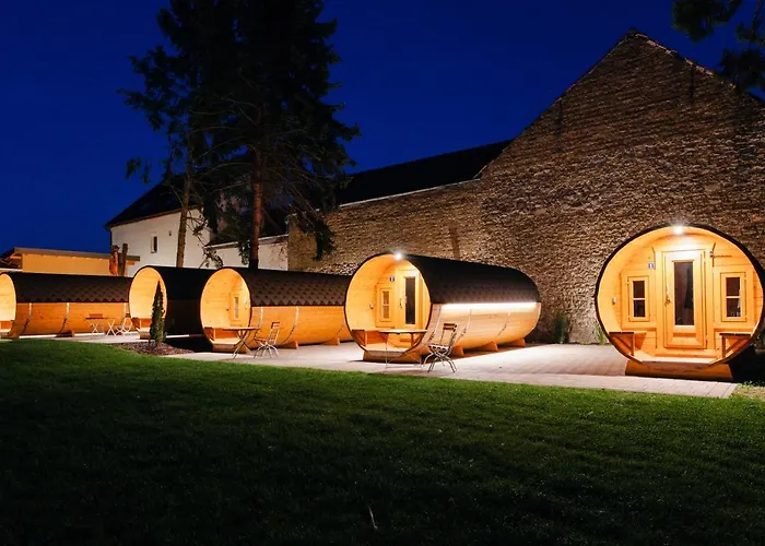 Urige Schlaffaesser Im Winzergarten Inklusive Weinprobe * Bockenheim an der Weinstrasse